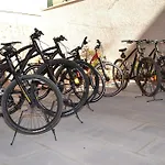 La Casa De Aldeas 3*