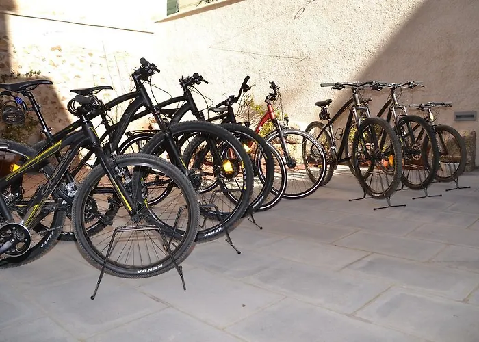 La Casa De Aldeas 3*